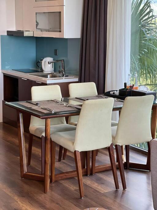 1Br - 1 Sofa Bed Luxurious 5-Stars Resort Phuc Yen Dış mekan fotoğraf