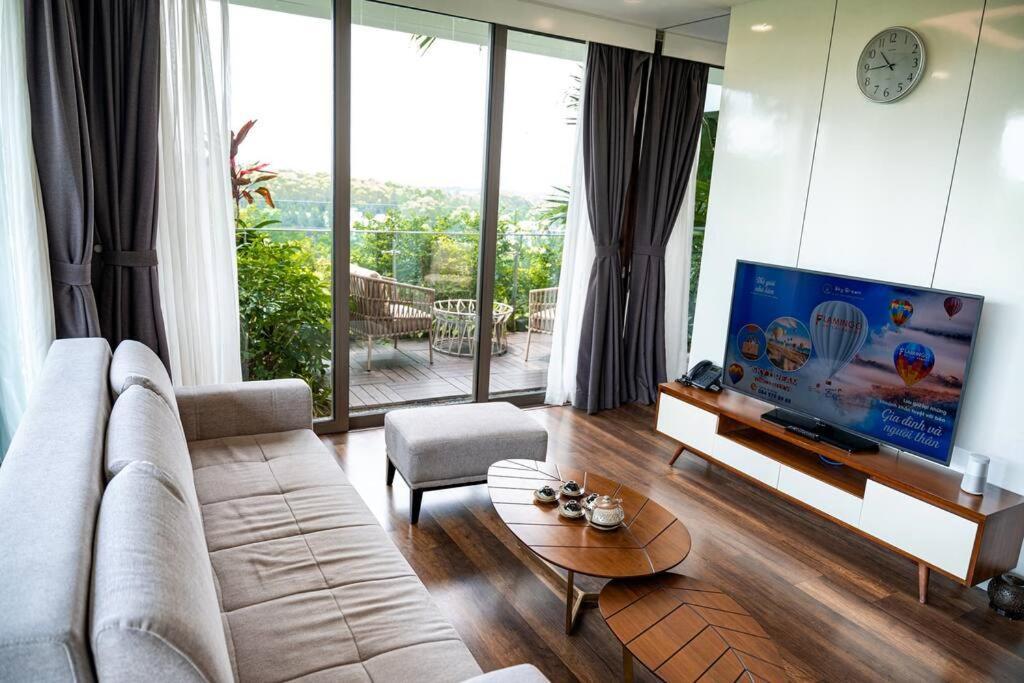 1Br - 1 Sofa Bed Luxurious 5-Stars Resort Phuc Yen Dış mekan fotoğraf